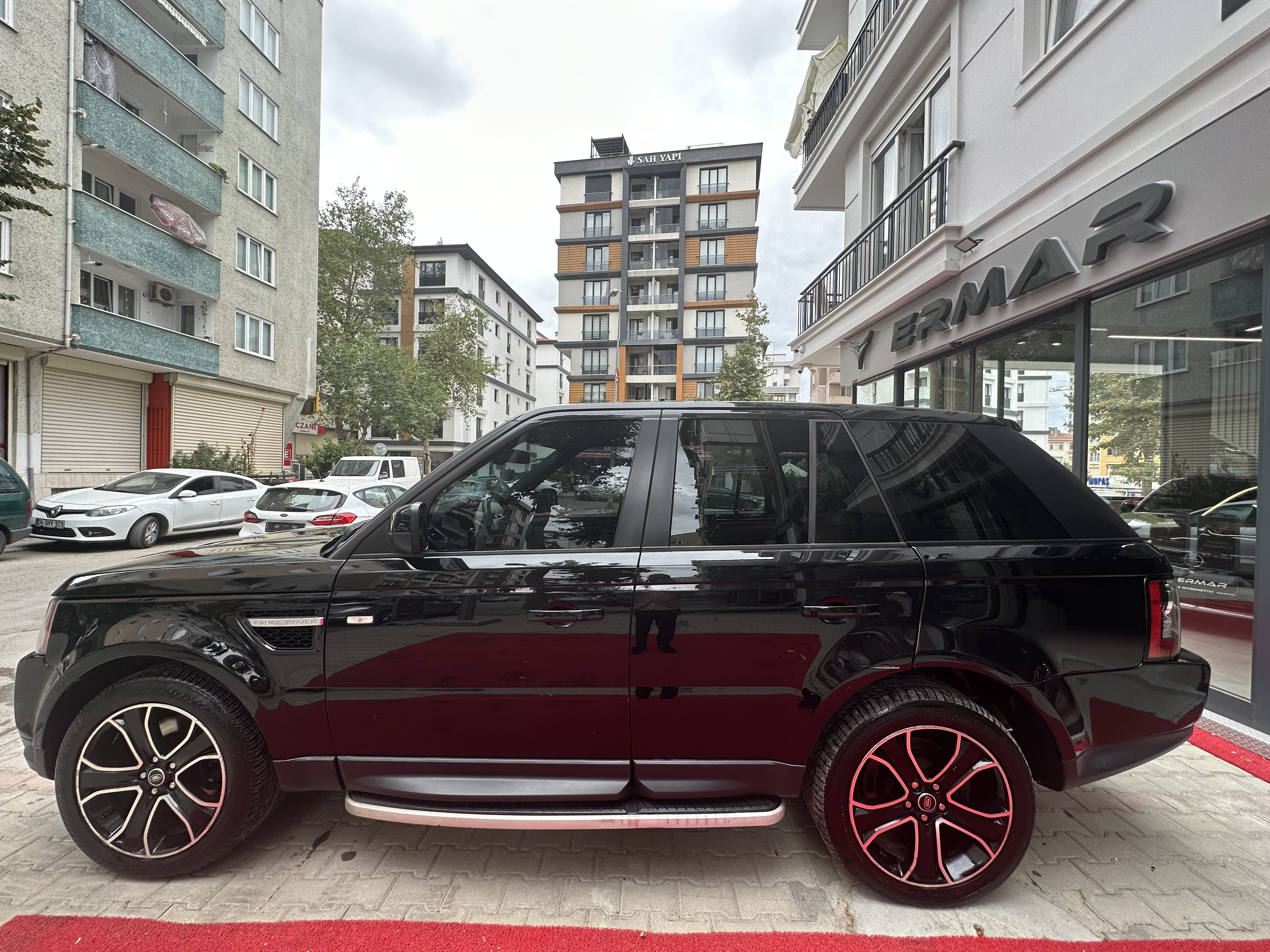 Range Rover Sport