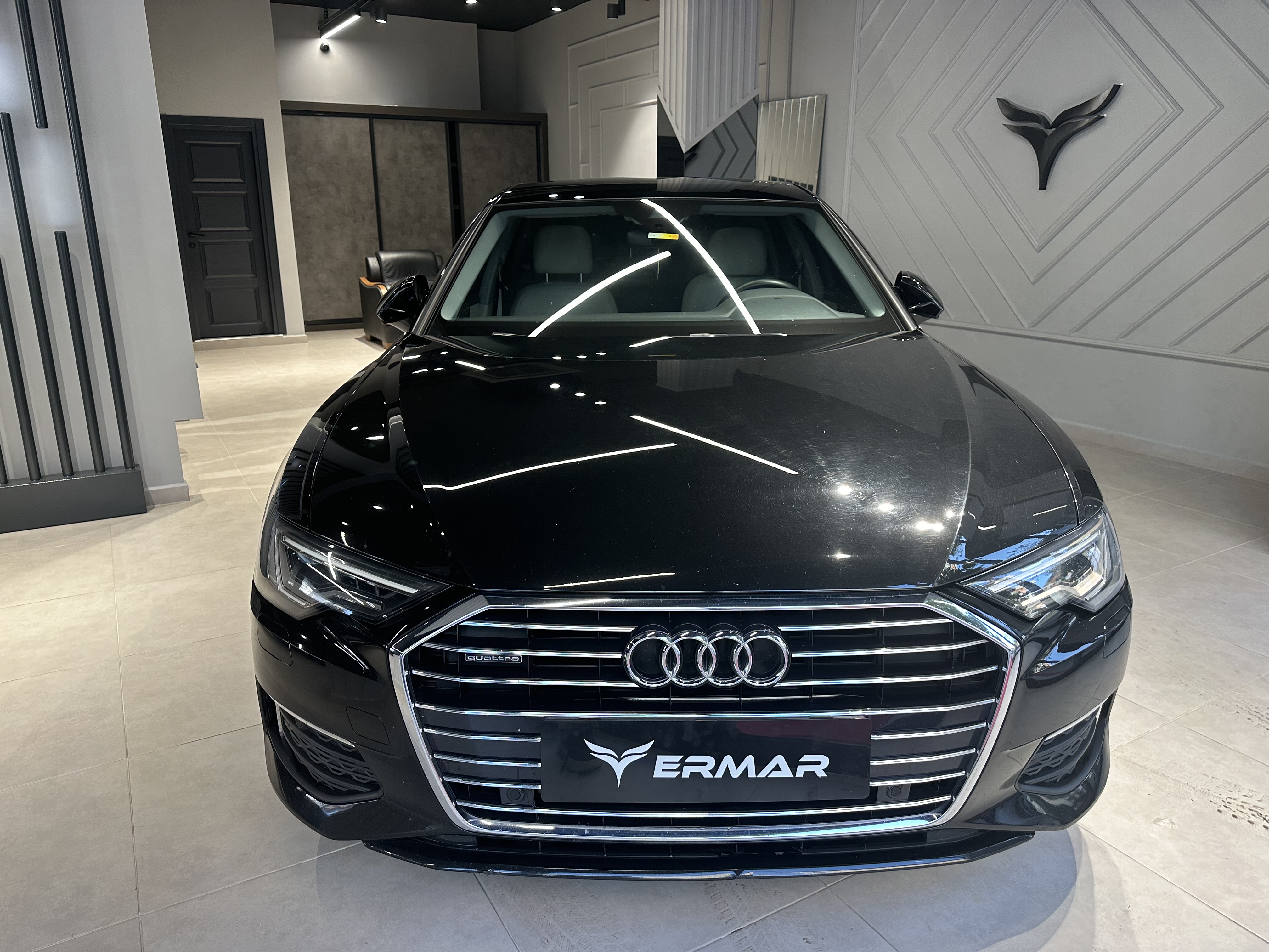 AUDİ A6 2021 ÇIKIŞLI VAKUM İÇİ BEJ